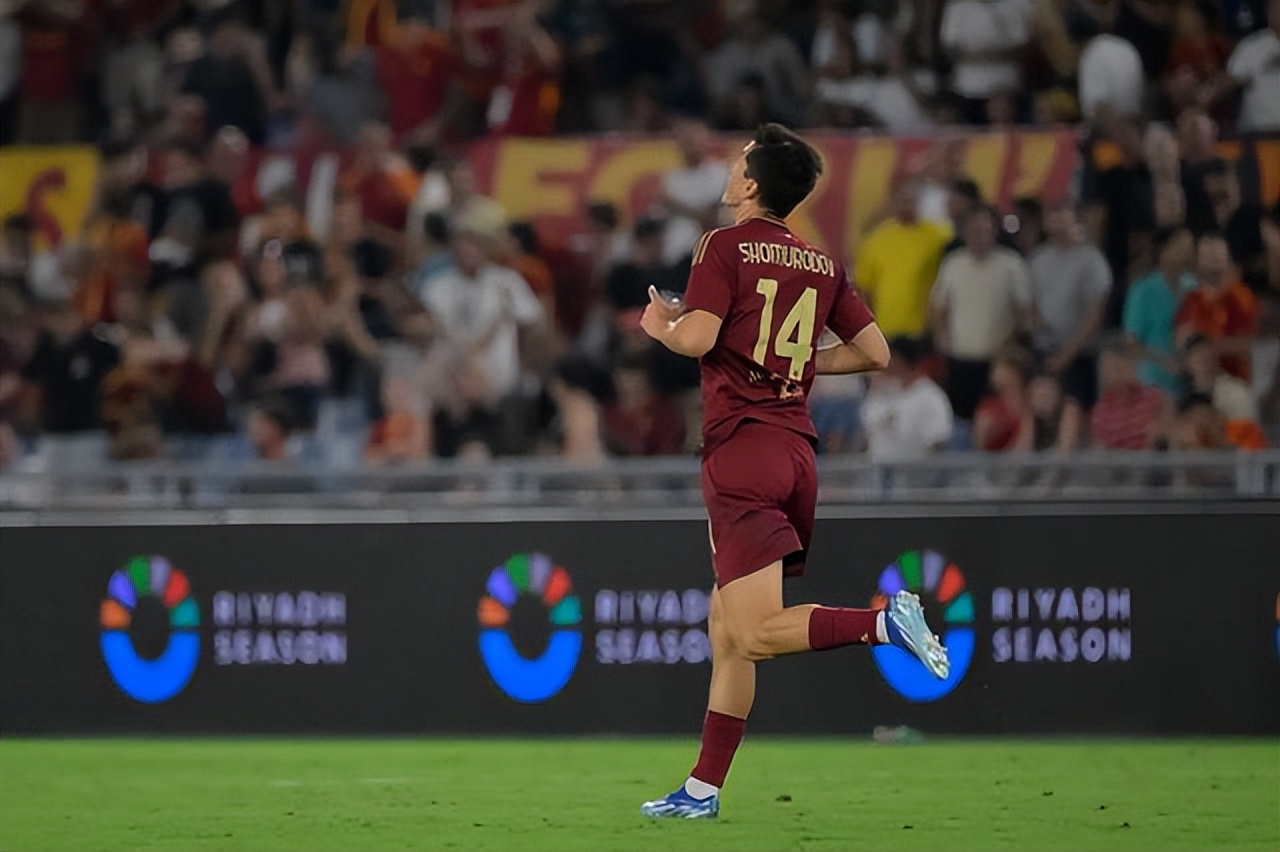 阿扎伦卡回归赛场，高光表现首场状态亮眼，利物浦观众沸腾！的简单介绍